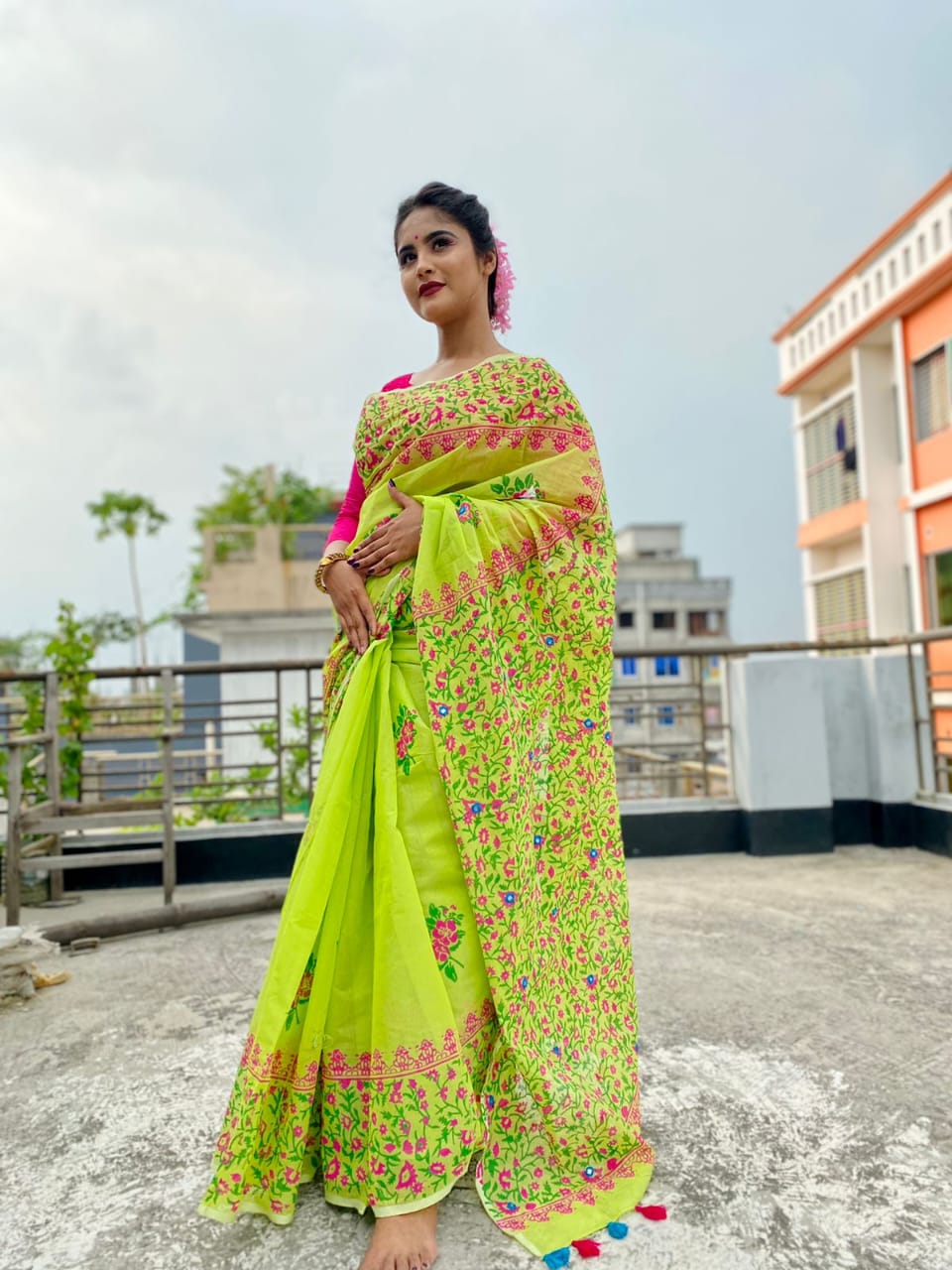 হাফ সিল্ক ব্লক প্রিন্ট শাড়ি ব্লাউজ পিস সহ ছবি 7