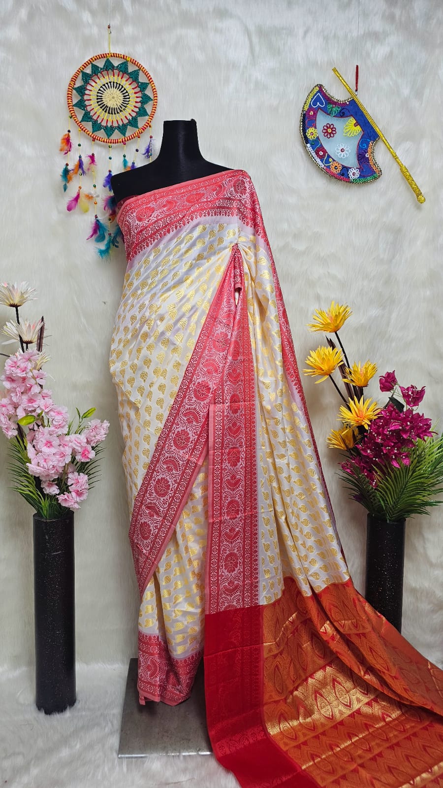প্রিমিয়াম হাল্ফ সিল্ক শাড়ি