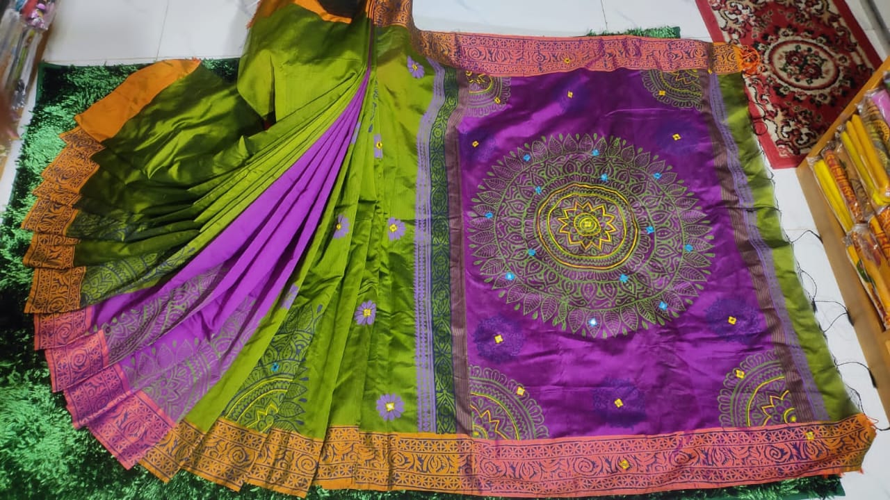 এমব্রয়ডাড়ী ধুপিয়ানসিল্ক শাড়ী ছবি 18