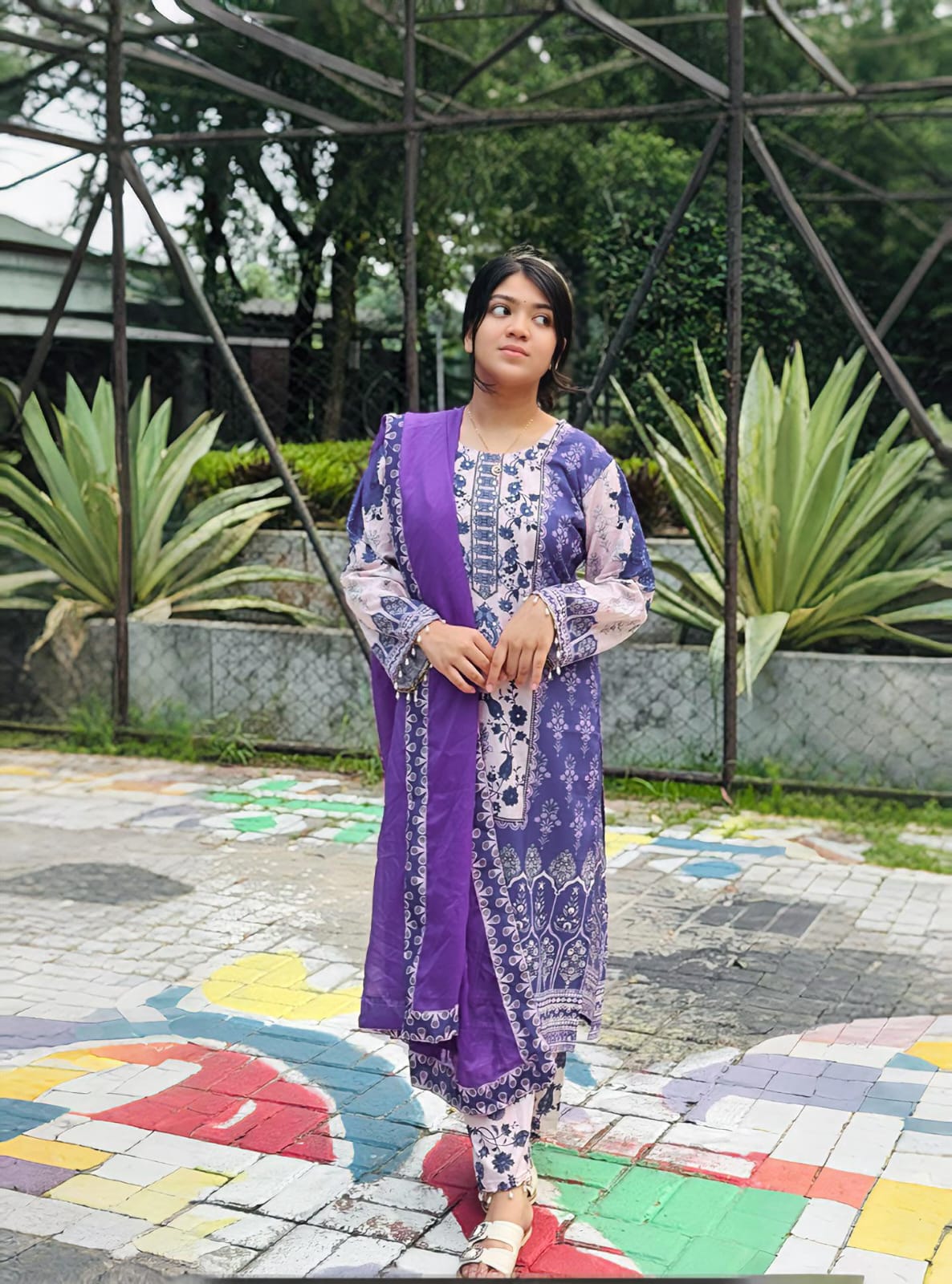 Dubai Silk Three Piece ছবি 2