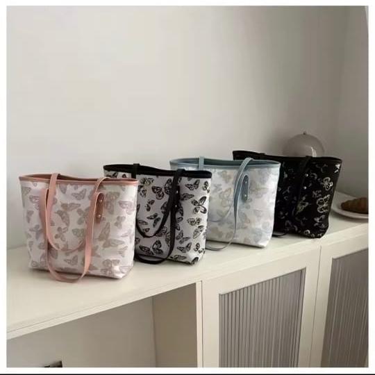 New butterfly tote bag ছবি 4