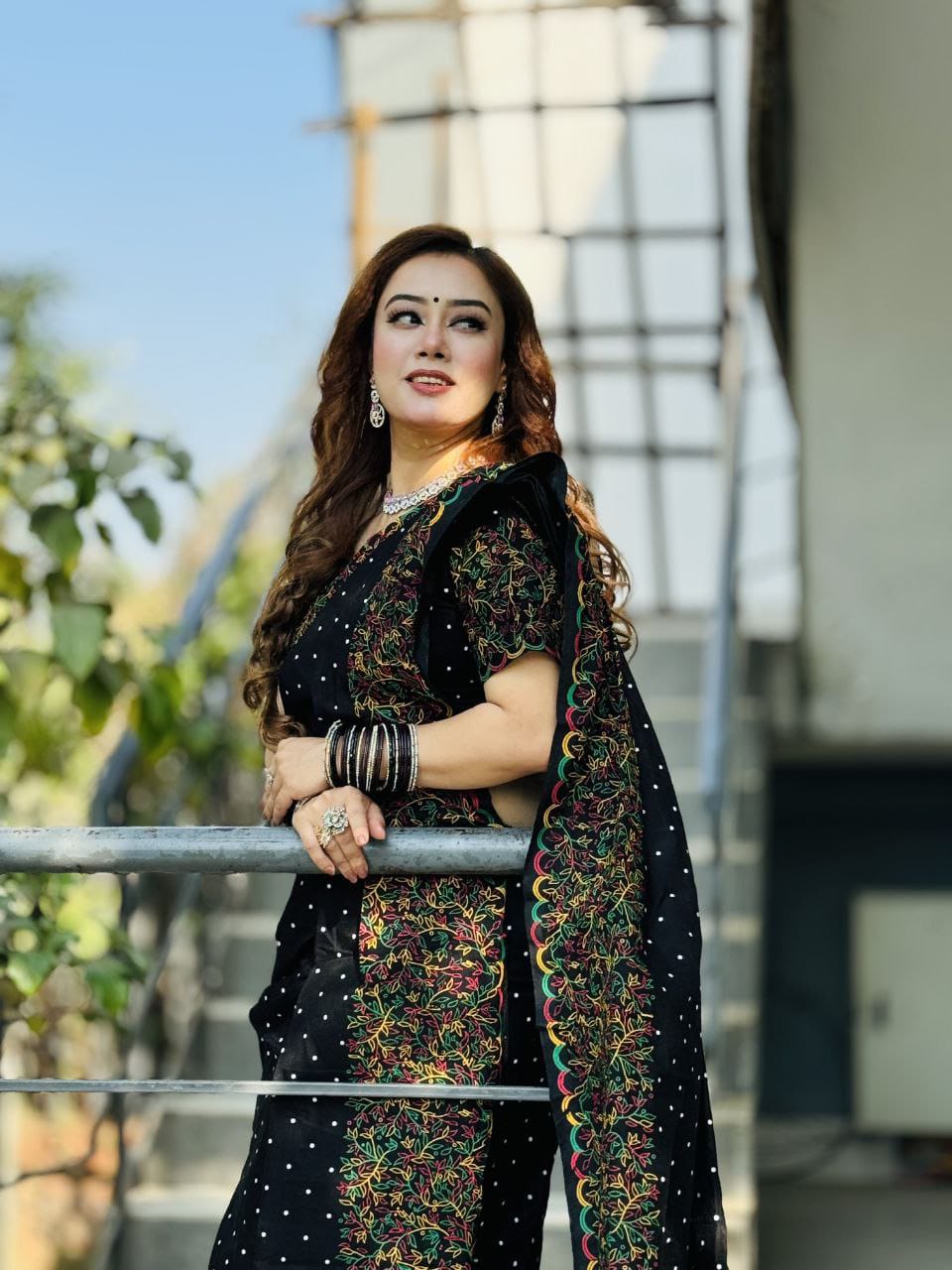 Dhupian Silk Sharee with Blaus  Piece