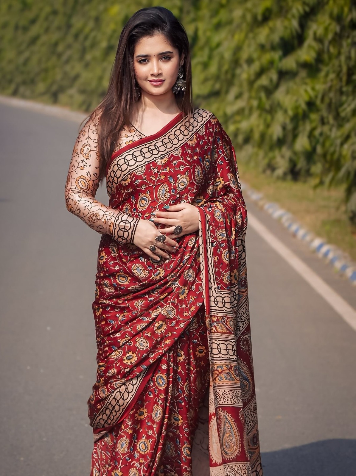 Soft Silk Saree with Blouse Piece ছবি 4