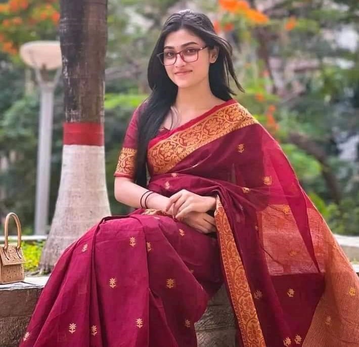 টাঙ্গাইলের বুটি শাড়ি