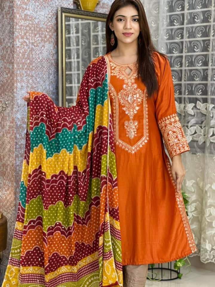 Linen Sequence Three Piece ছবি 6