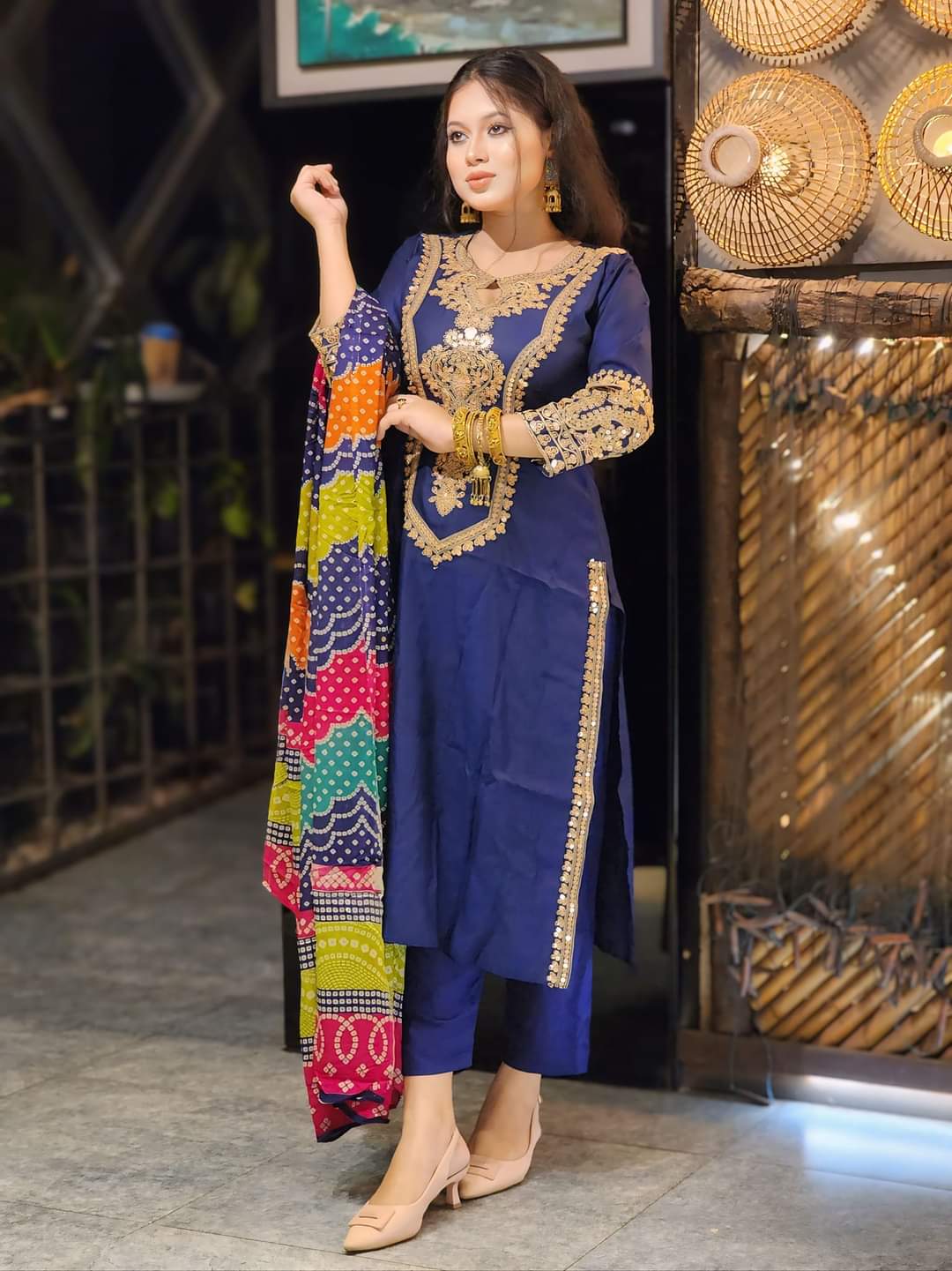 Linen Sequence Three Piece ছবি 4