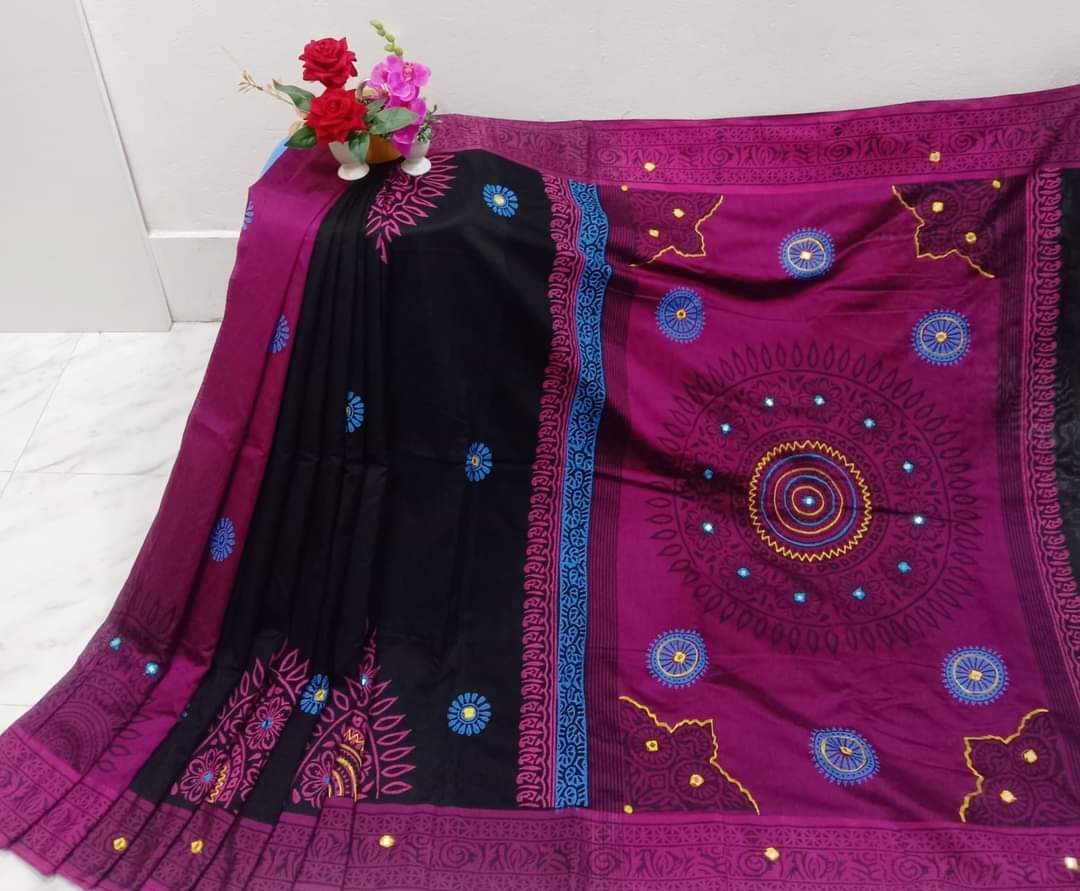 এমব্রয়ডাড়ী ধুপিয়ানসিল্ক শাড়ী ছবি 14