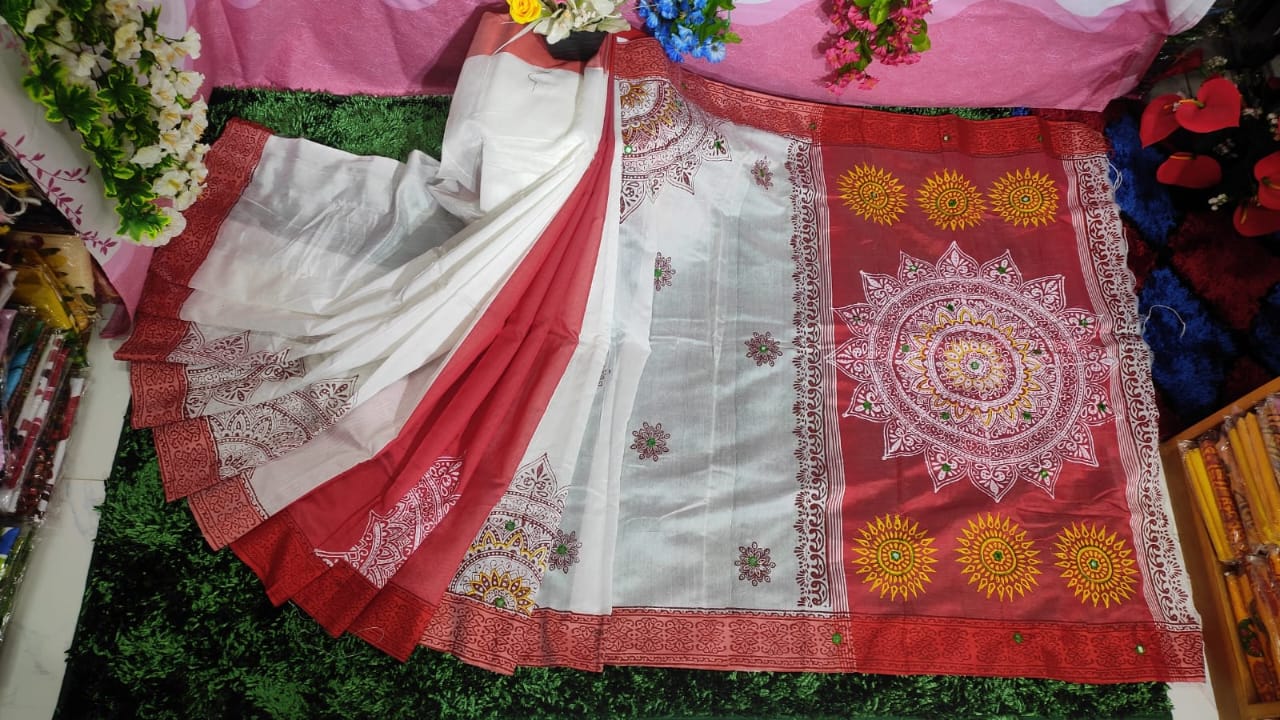 এমব্রয়ডাড়ী ধুপিয়ানসিল্ক শাড়ী ছবি 8