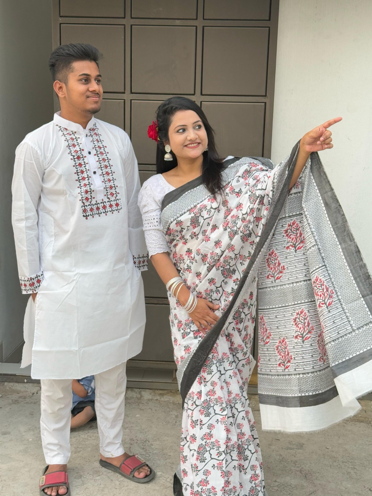 Sharee Panjabi Couple Dress ছবি 5