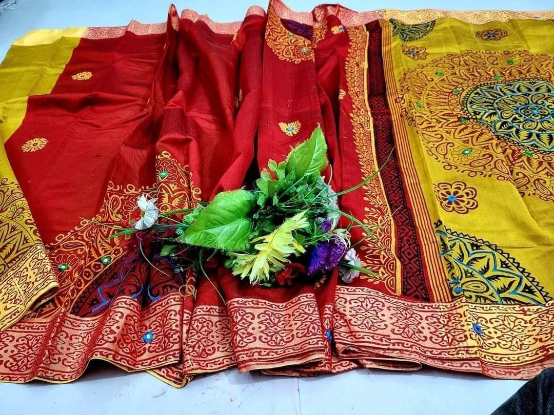 এমব্রয়ডাড়ী ধুপিয়ানসিল্ক শাড়ী ছবি 17