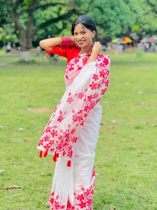 Half silk block print sharee ছবি 9