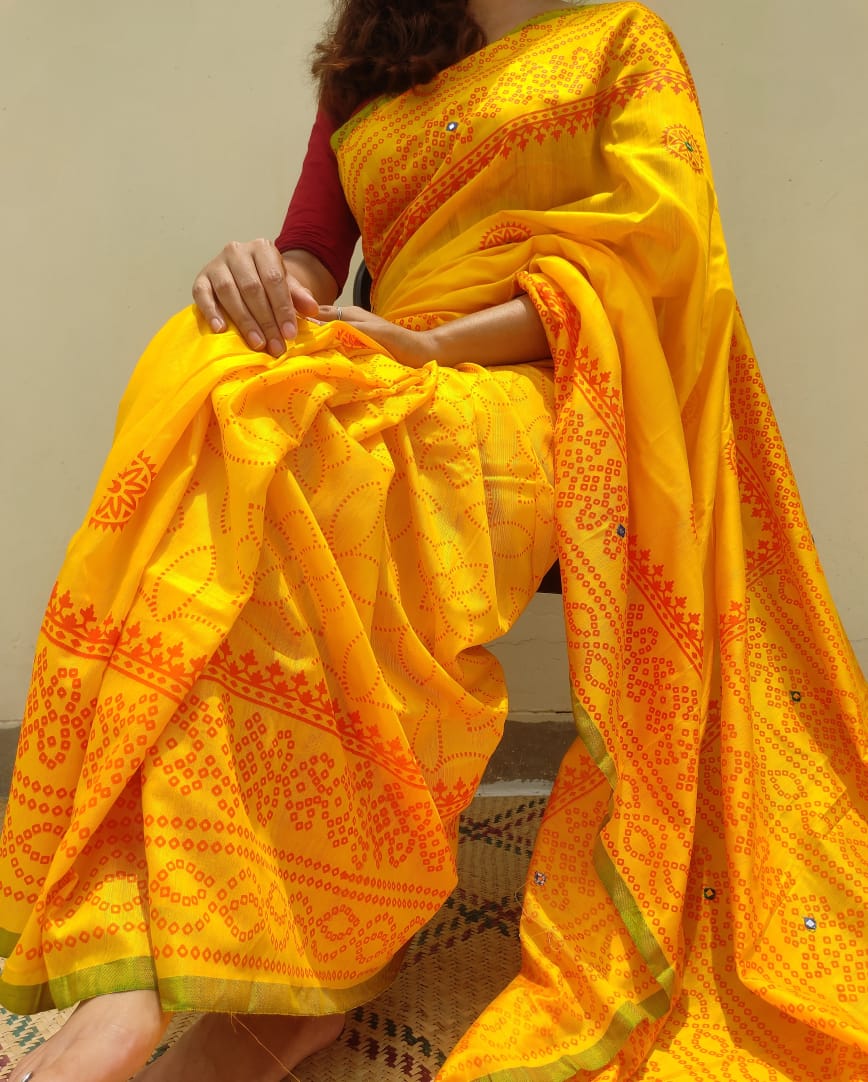 রেশম সিল্ক চুনরি ব্লক প্রিন্ট শাড়ি