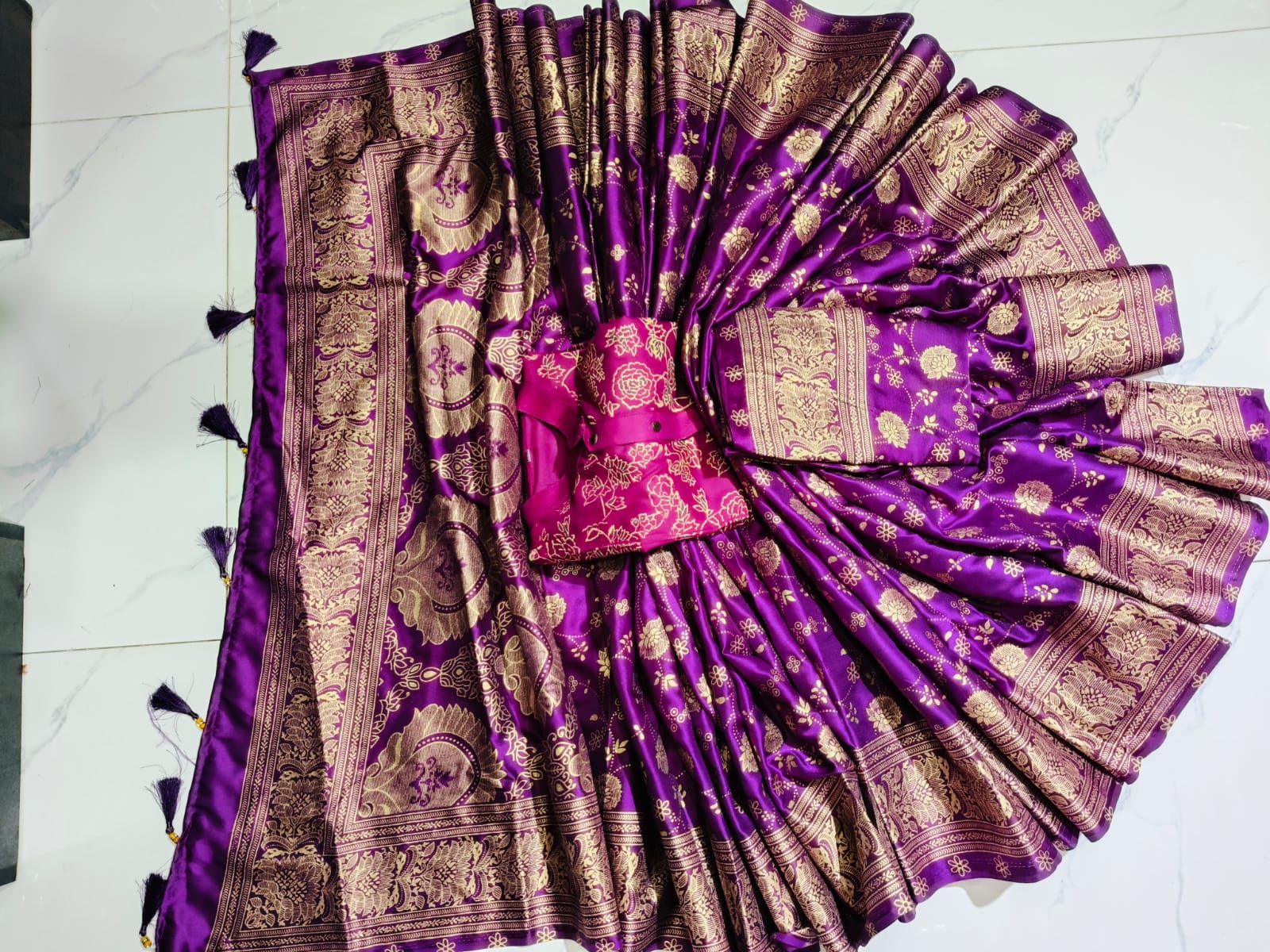 Sharee Panjabi Couple with Blouse Piece ছবি 10