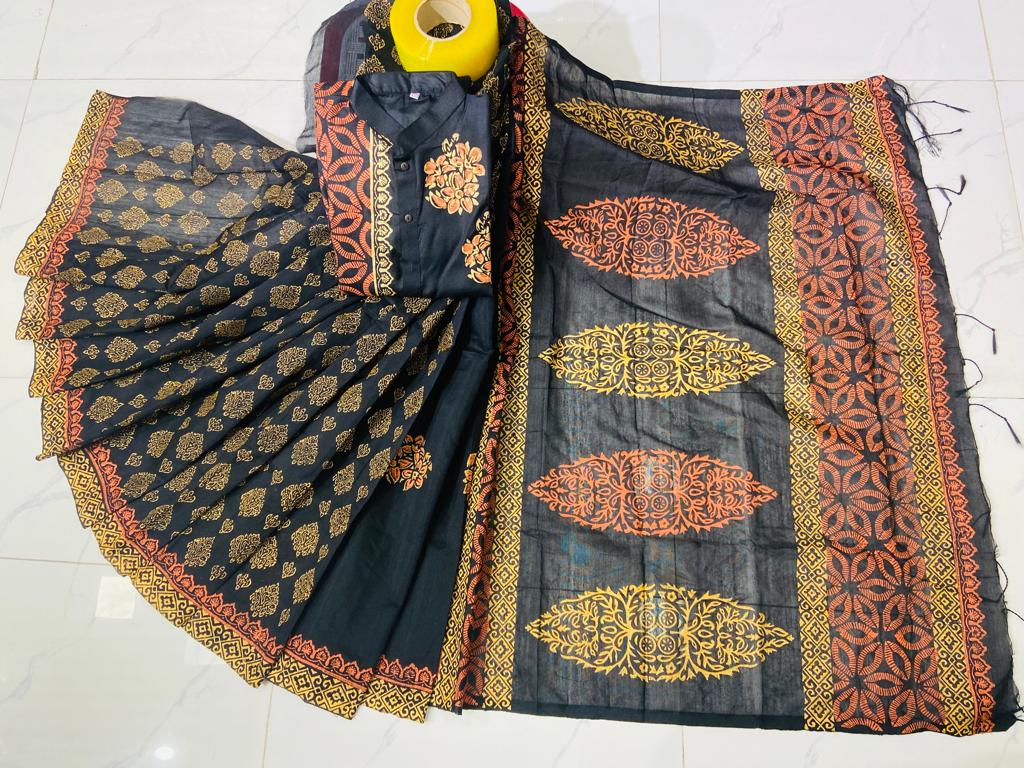 কাপল ড্রেস
