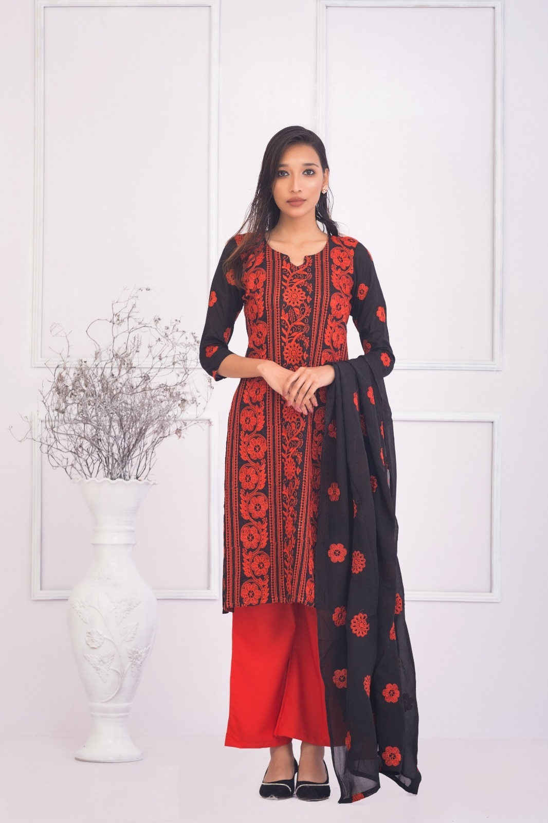 পিওর এসি কটন কাপড়ের সেমি স্টিচ থ্রী পিস