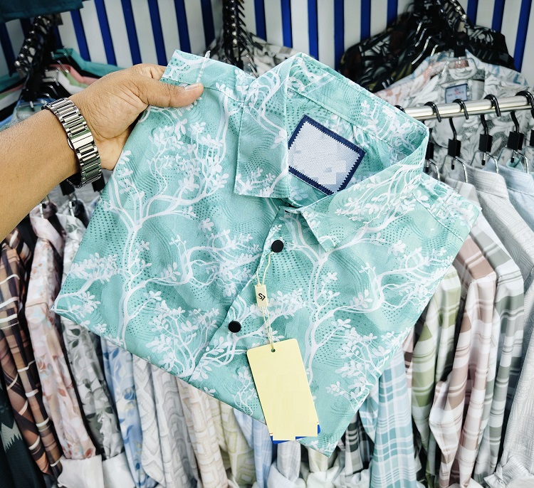 Pure Cotton Half Sleeve Print Shirt for Men's ছবি 8