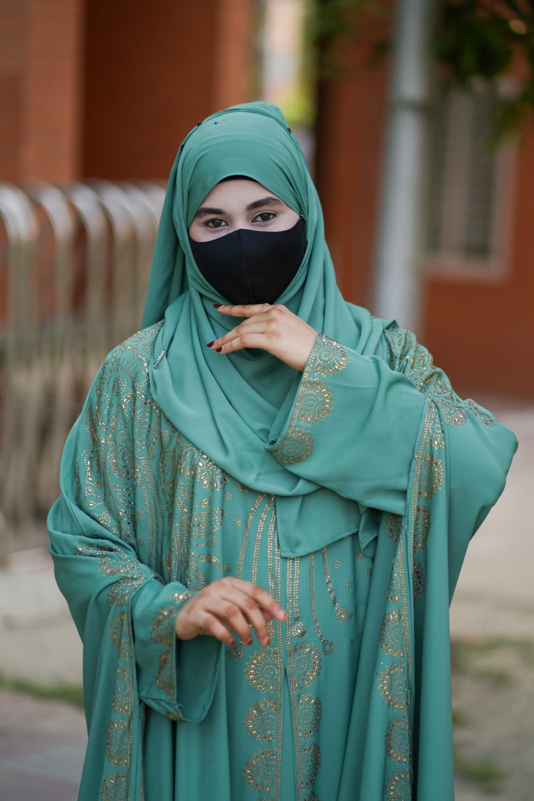 Luxury Abhaya Set with Inner and Hijab