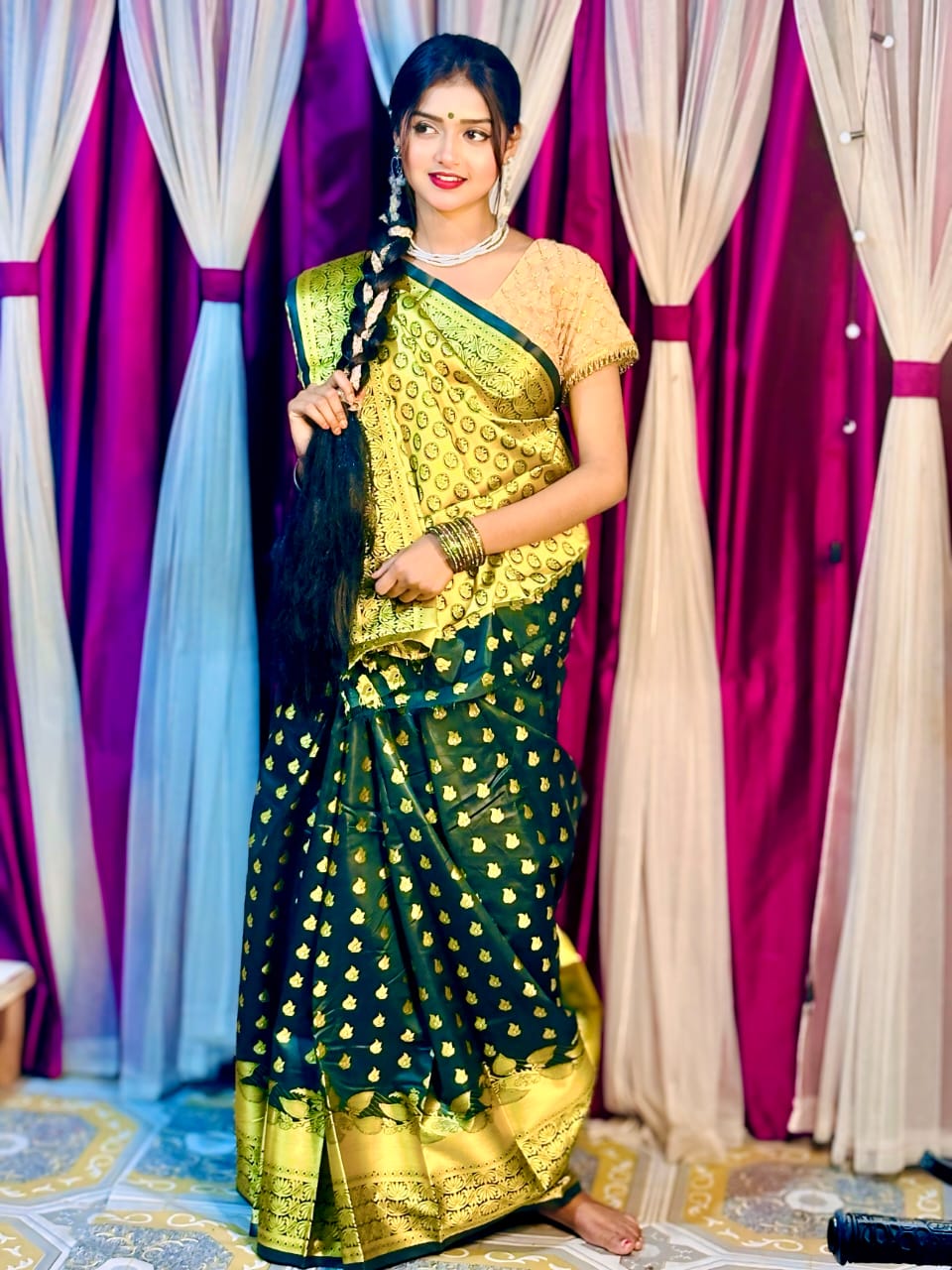 Soft silk katan sharee ছবি 8