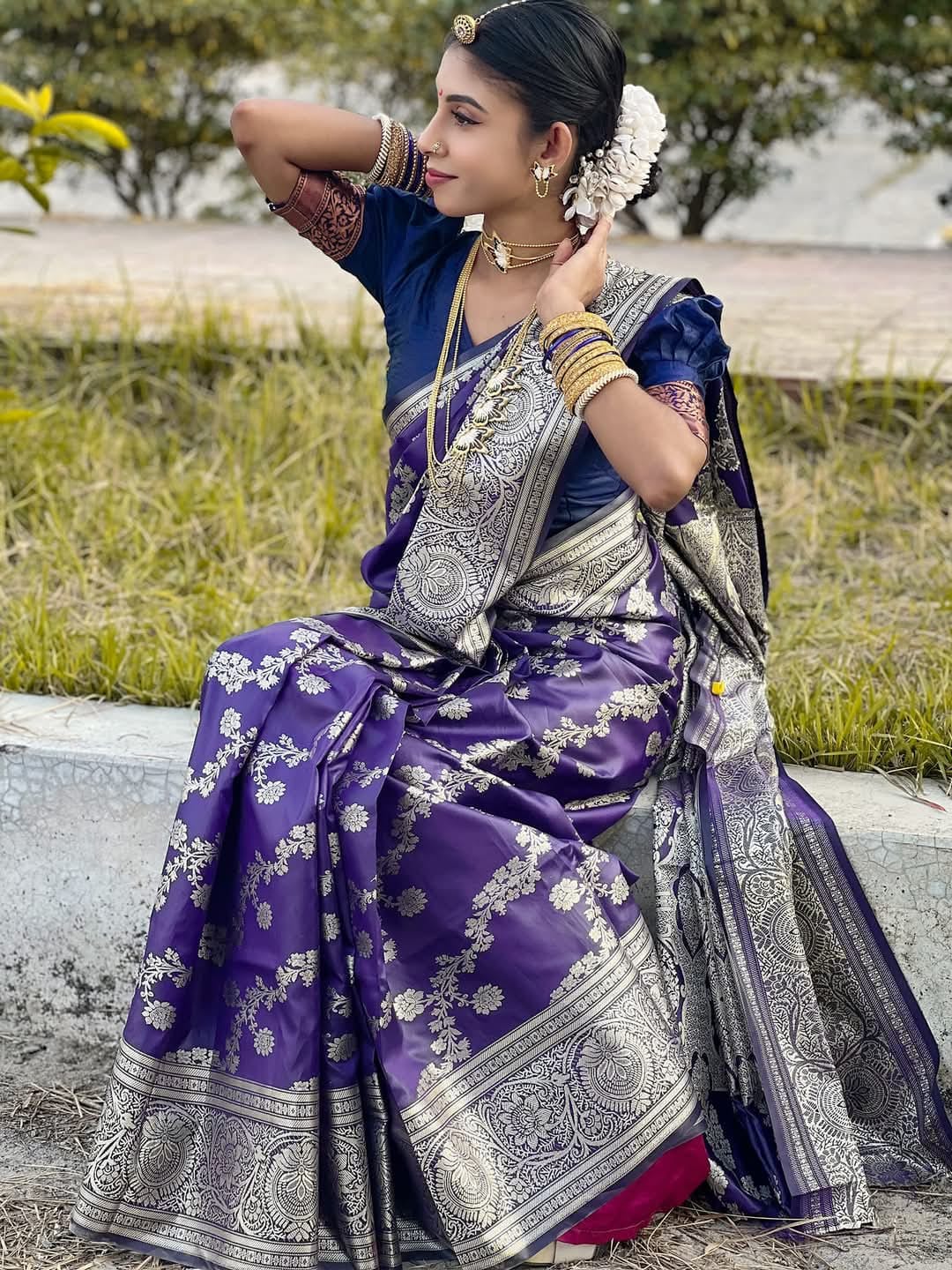 Indian soft katan sharee ছবি 7