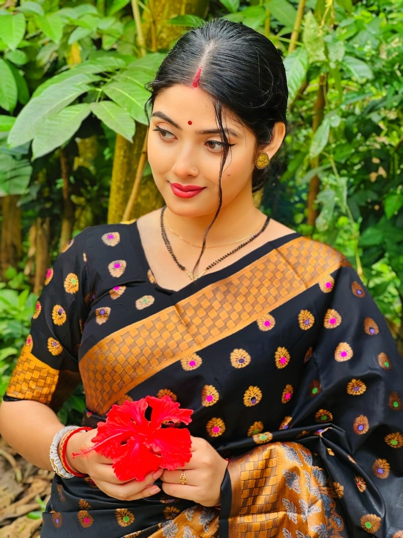 Soft silk katan sharee ছবি 2