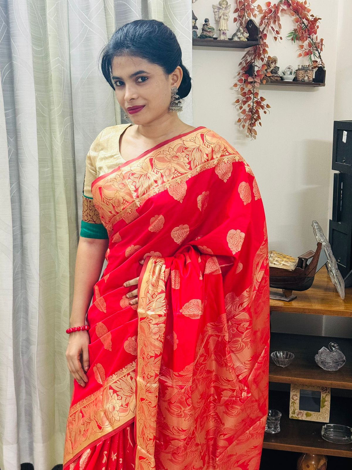 সিল্ক কাতান শাড়ি