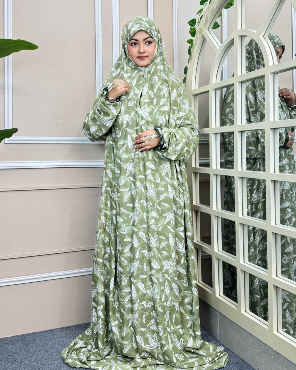 Salah long khimar