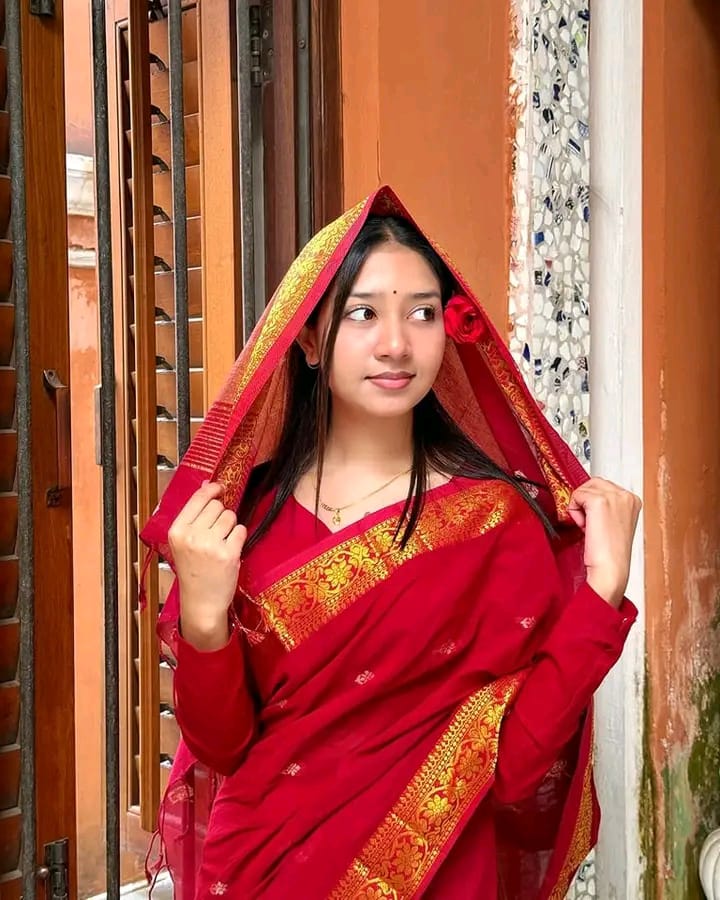Half slik pair sharee ছবি 4