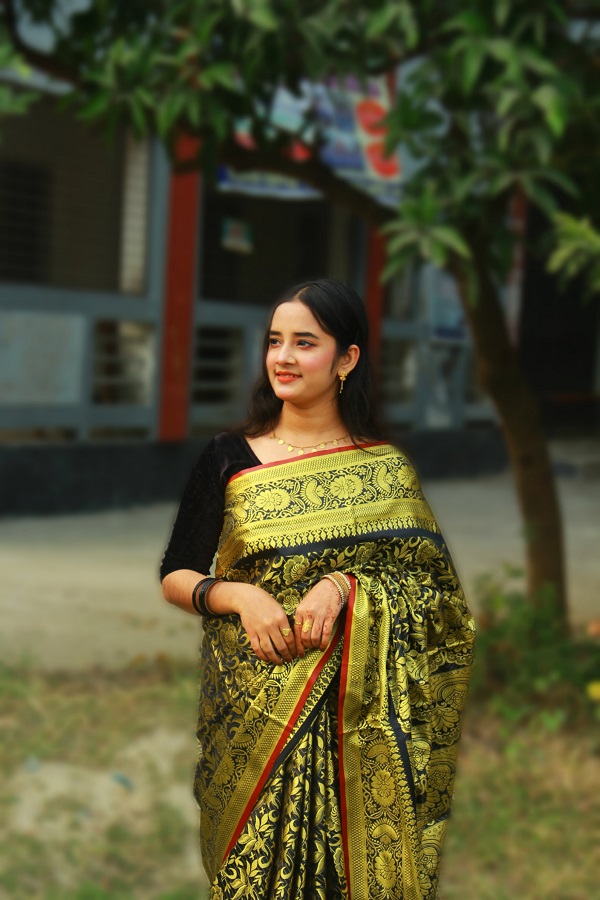 সিল্ক কাতান শাড়ি ছবি 18