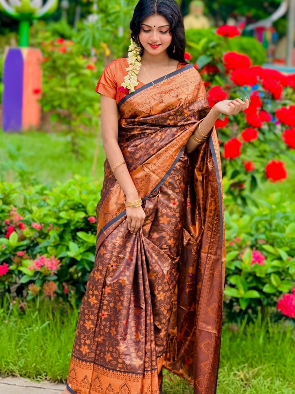 Soft silk katan sharee ছবি 2