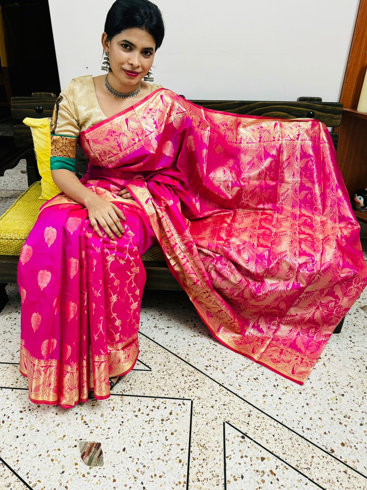 সিল্ক কাতান শাড়ি ছবি 12