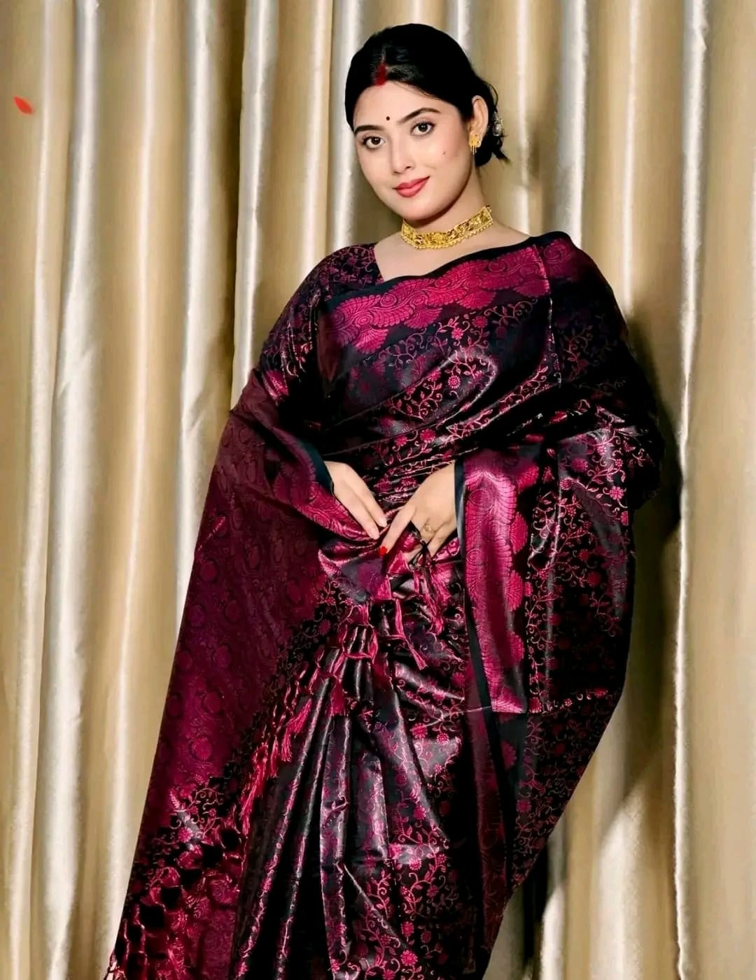 Royal Benaroshi Katan Saree