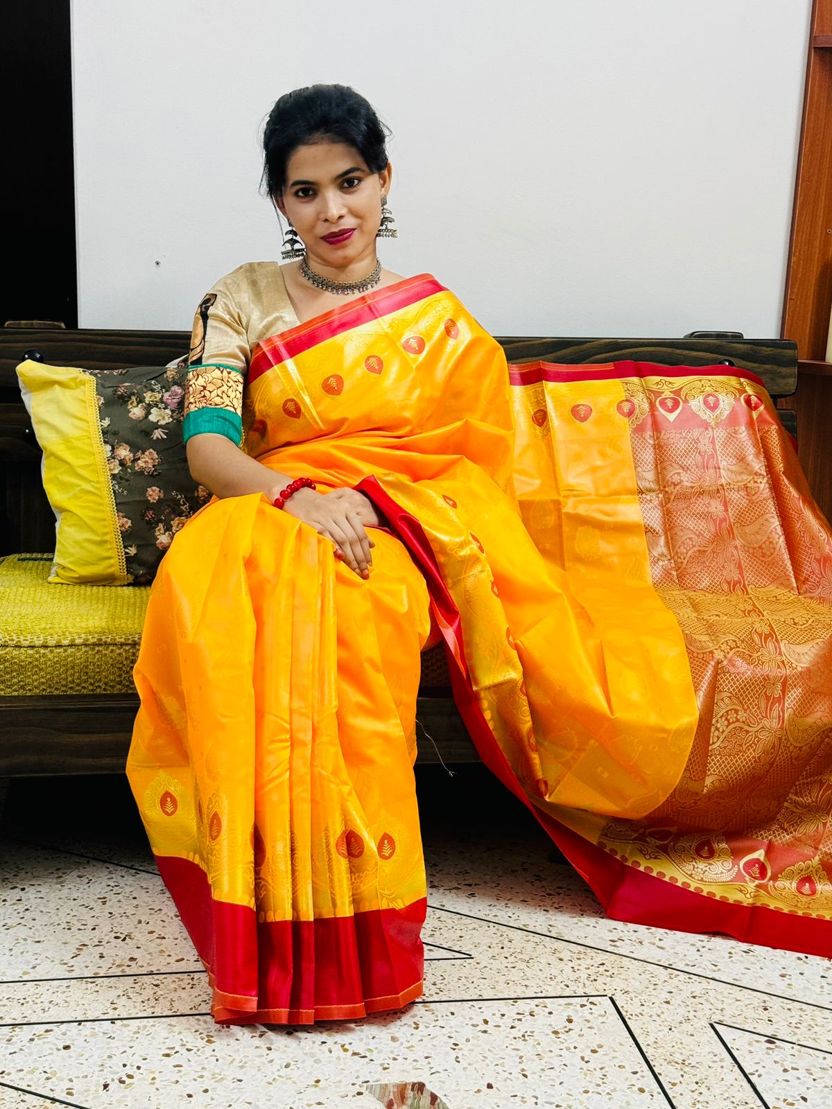 সিল্ক কাতান শাড়ি ছবি 3