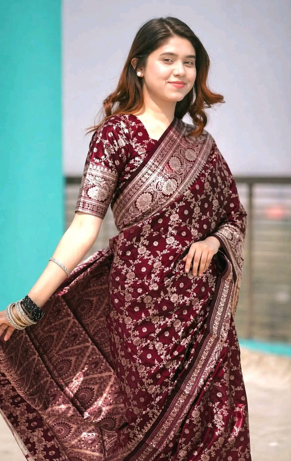 Royal Benaroshi Katan Saree ছবি 2