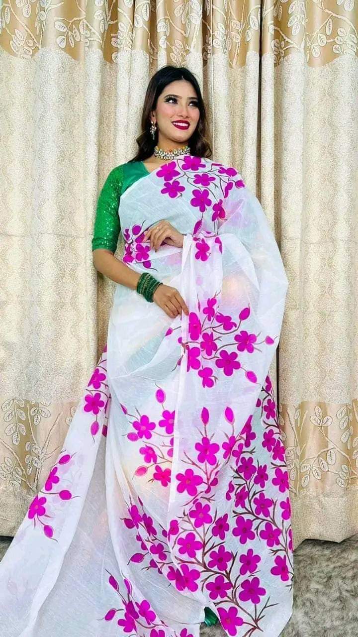 হাফসিল্ক শাড়ীতে  হ্যান্ডপ্রিন্ট তুলির কাজ করা