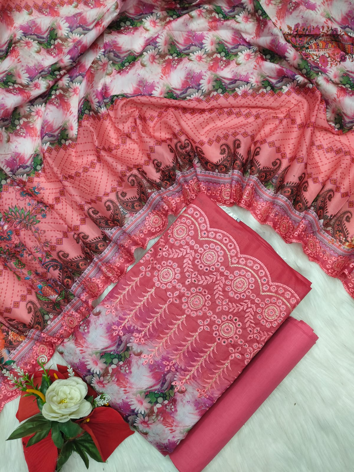 Unstitch Printed Three Piece ছবি 12