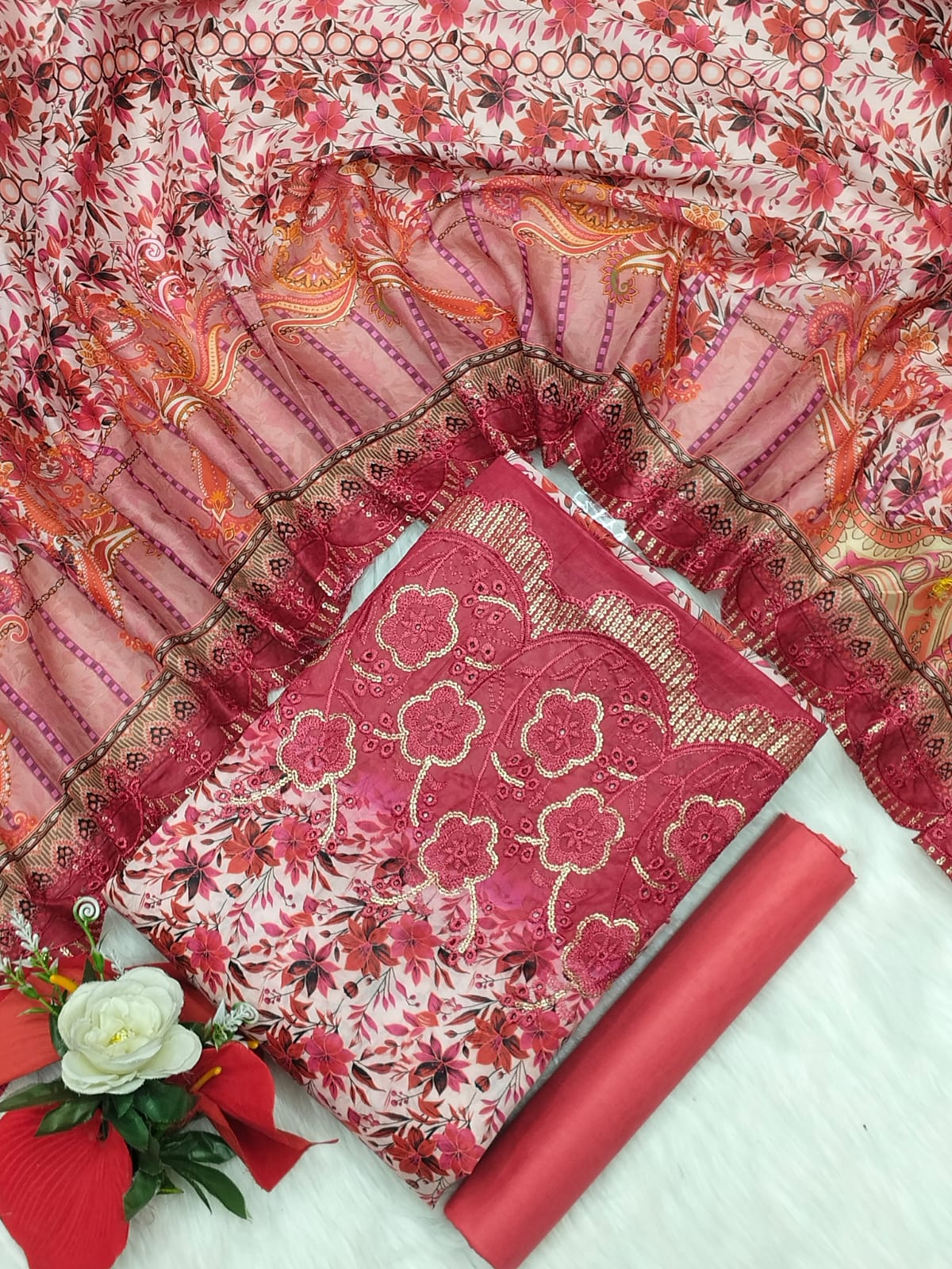 Unstitch Printed Three Piece ছবি 13