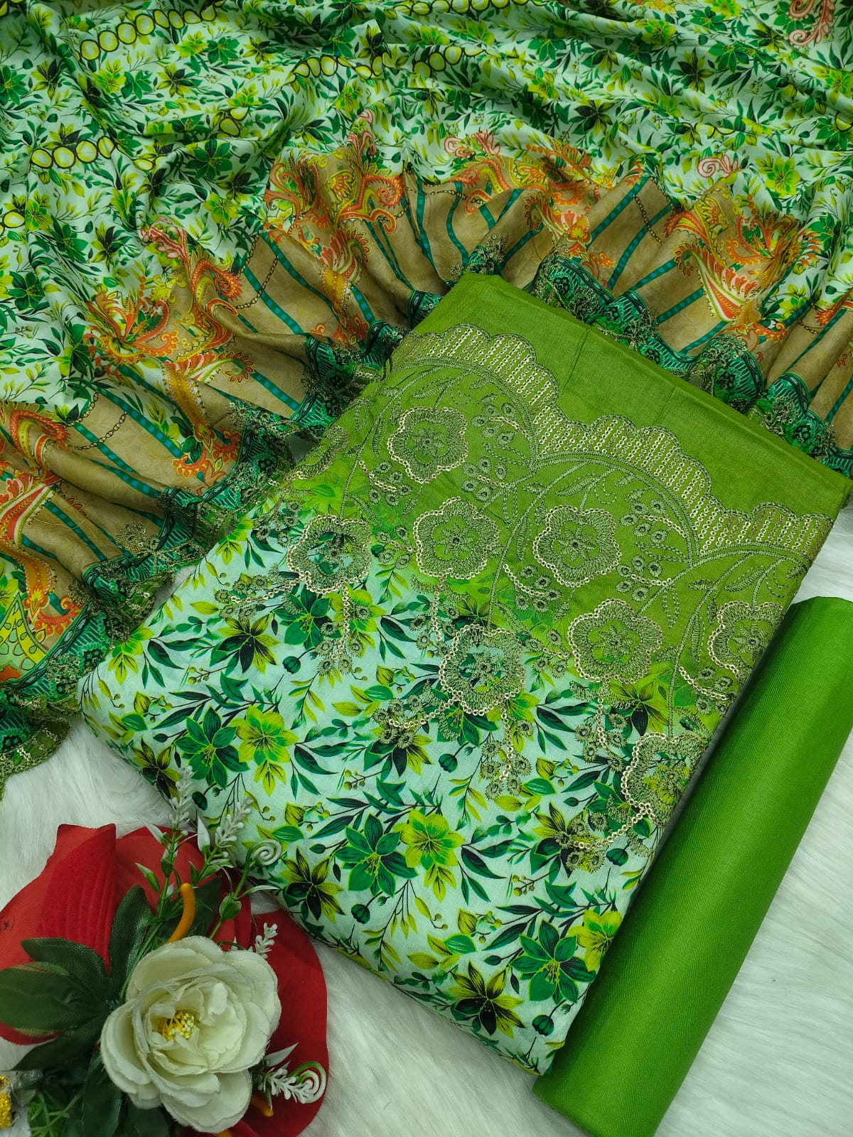 Unstitch Printed Three Piece ছবি 8