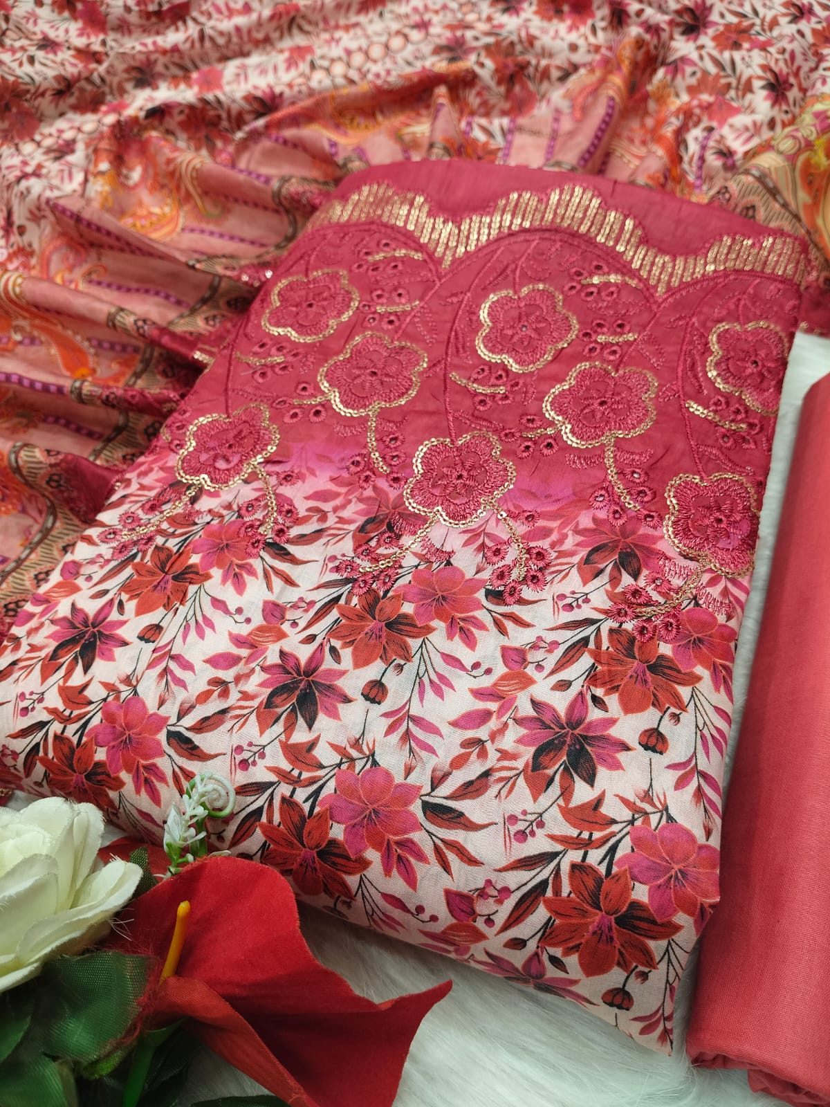 Unstitch Printed Three Piece ছবি 4