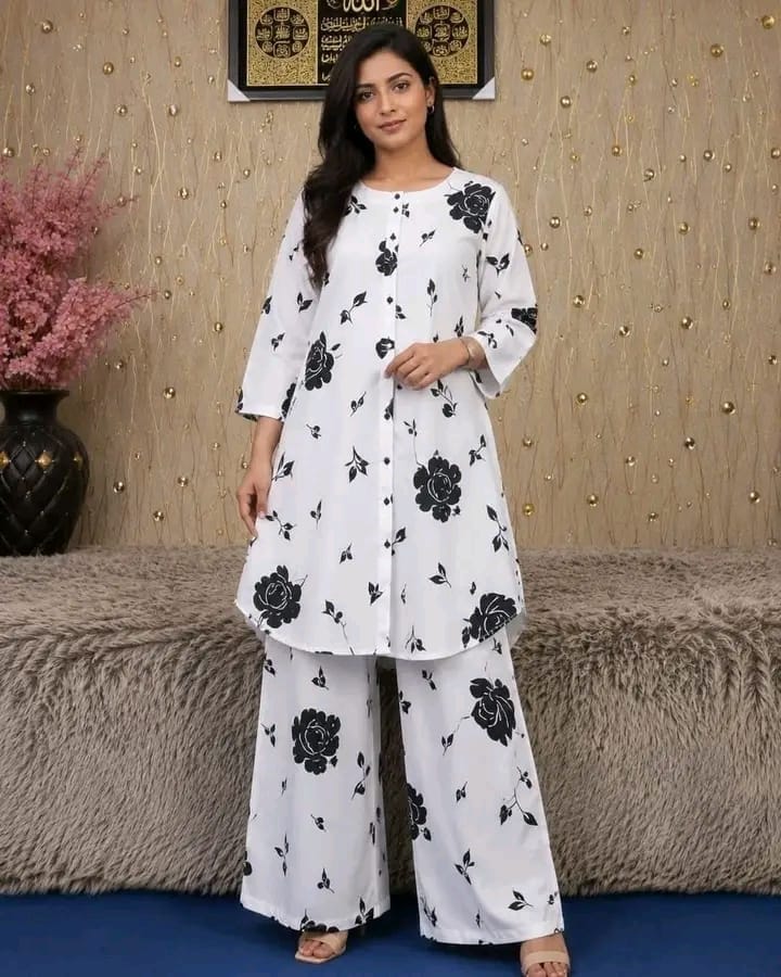 Unique Western Two-Piece ছবি 2